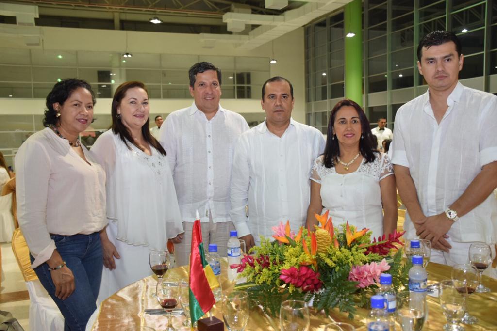 María Nubia Álvarez Gómez, Flor Elisa Leiva, Alcalde de Neiva, Rodrigo Lara Sánchez; Ricardo Vera, Concejal de Neiva y Germán Casagua.